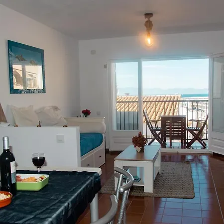 Coco Renovated And With Seaview