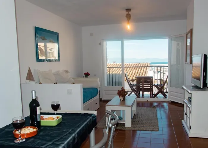 Coco Renovated And With Seaview